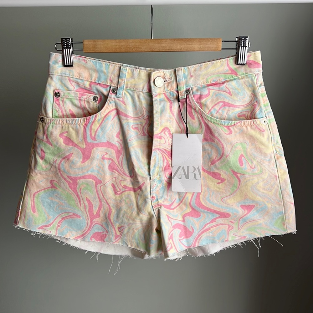 NWT ZARA Colorful Shorts